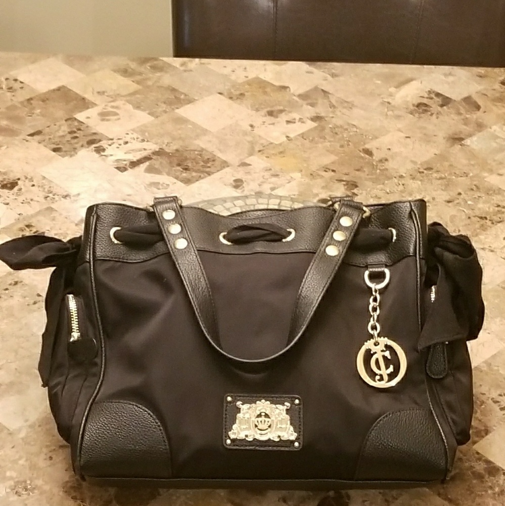 Juice Couture Purse **SOLD**